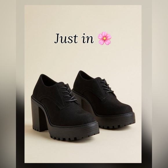 Torrid Black Lace-Up Chunky Heels - Picture 1 of 5